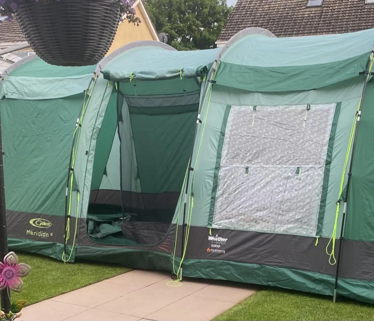 8 Man Tent - Image 2