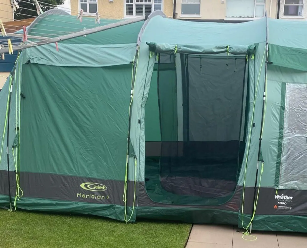 8 Man Tent - Image 4