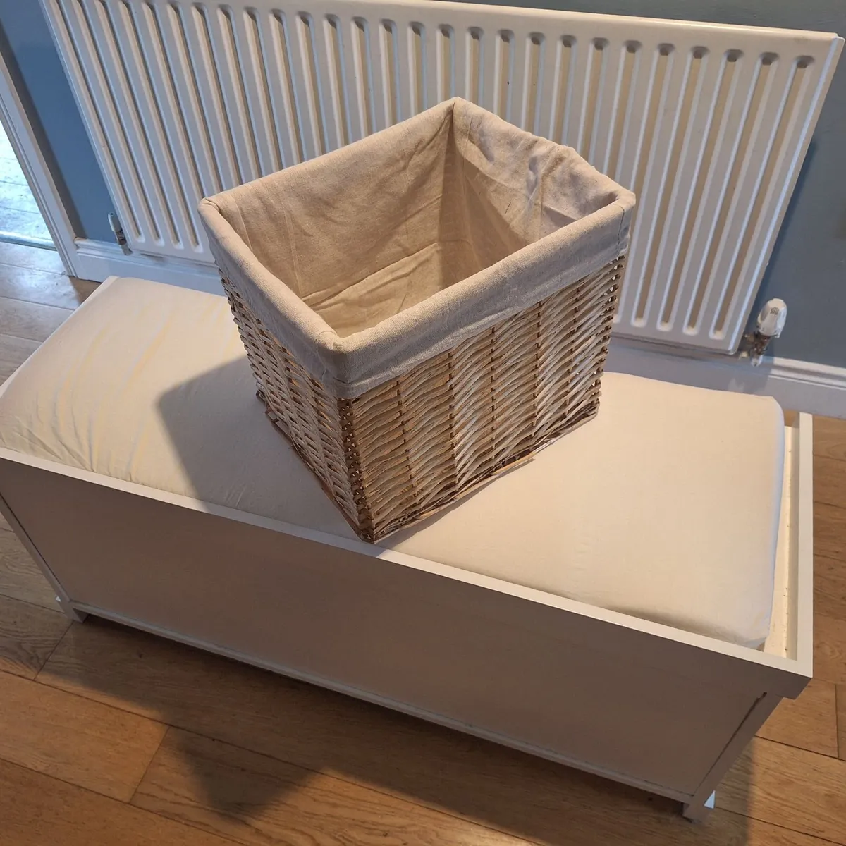 Hallway storage bench - Image 4