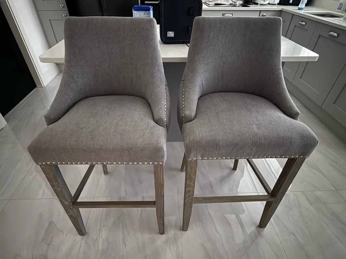 Diamond Furniture Grey Button- Turfed Bar Stools - Image 2