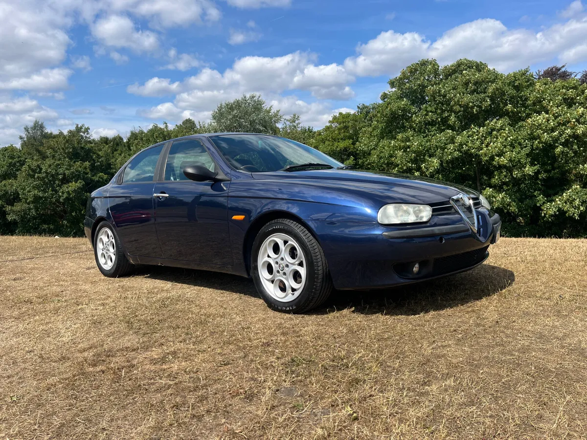NO RESERVE AUCTION 2000 Alfa Romeo 156 1.8 - Image 1