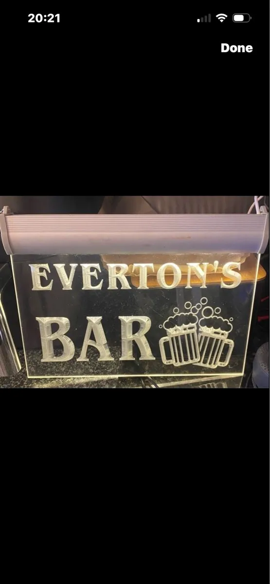Illuminated ‘Everton’s Bar’ Sign - Image 1