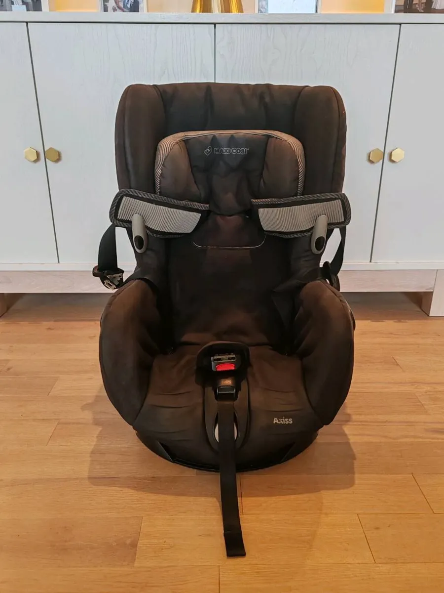 Maxi cosy swivel car seat - Image 2