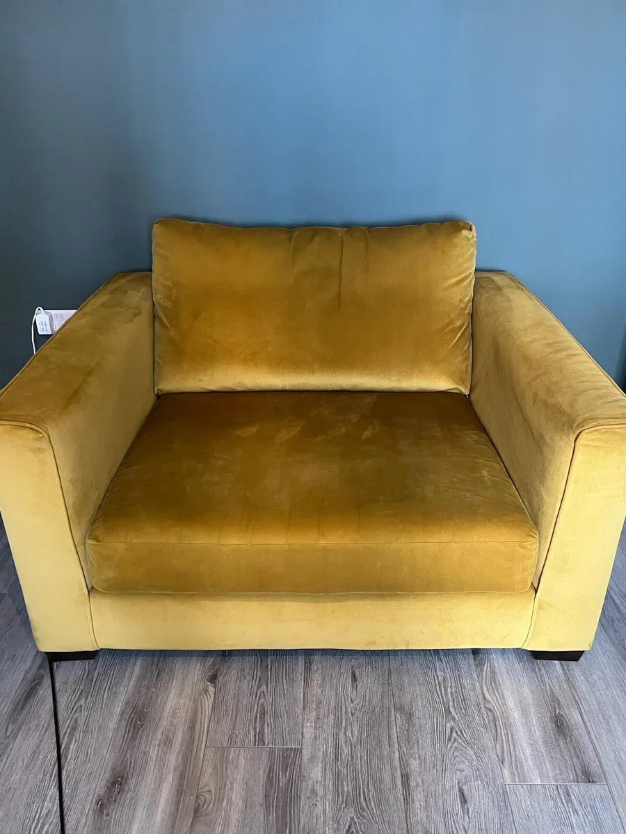 Sofa - Image 3