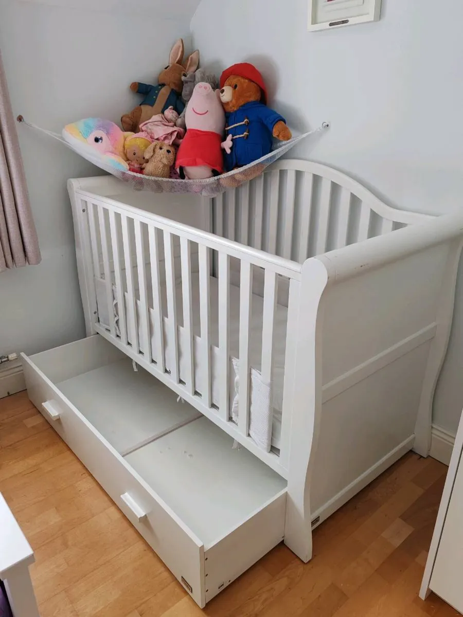 Cot & Mattress - Image 2