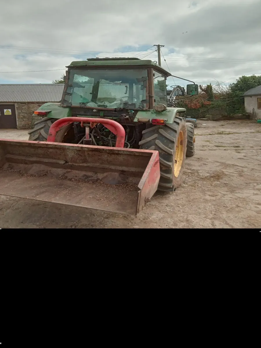 John Deere Tractor - Image 3
