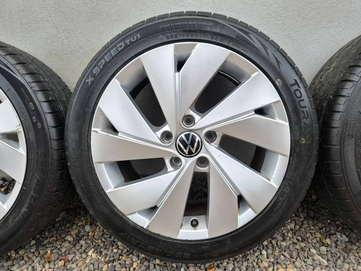 VW Caddy / Golf 'Belmont' 17" Alloys - Image 3