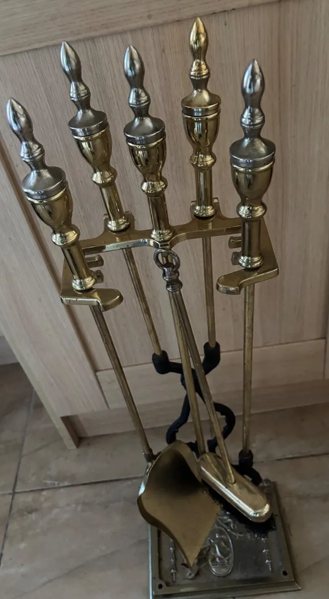 Vintage Brass Fireside Companion Set - Image 2