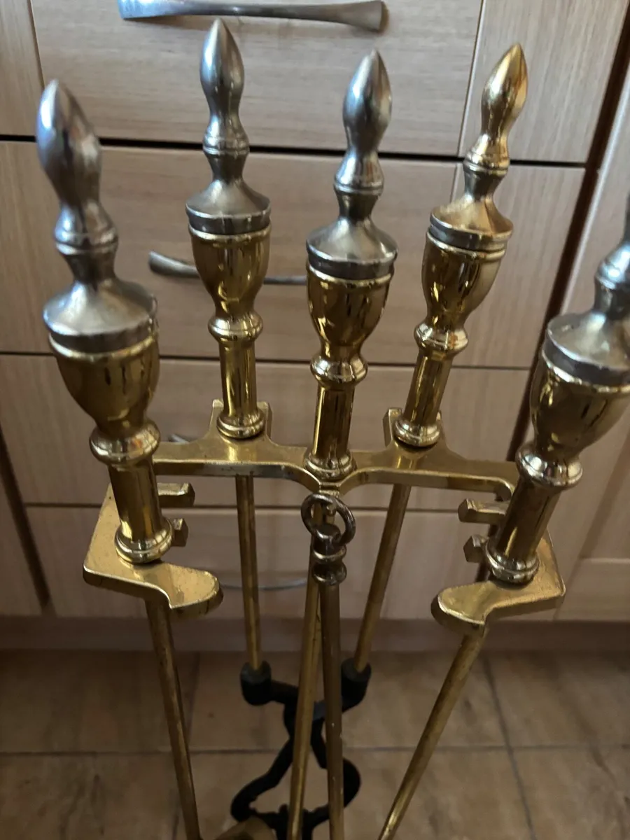 Vintage Brass Fireside Companion Set - Image 4