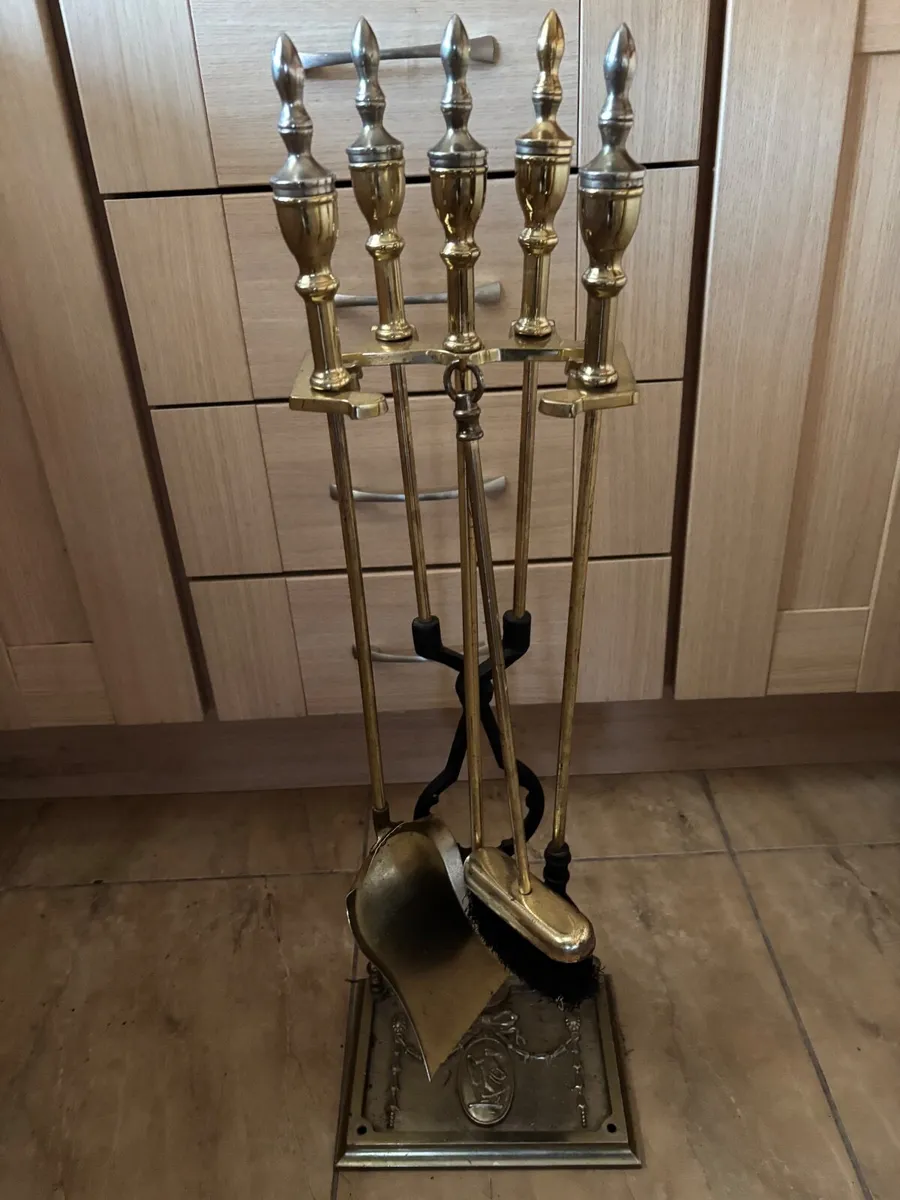 Vintage Brass Fireside Companion Set - Image 3