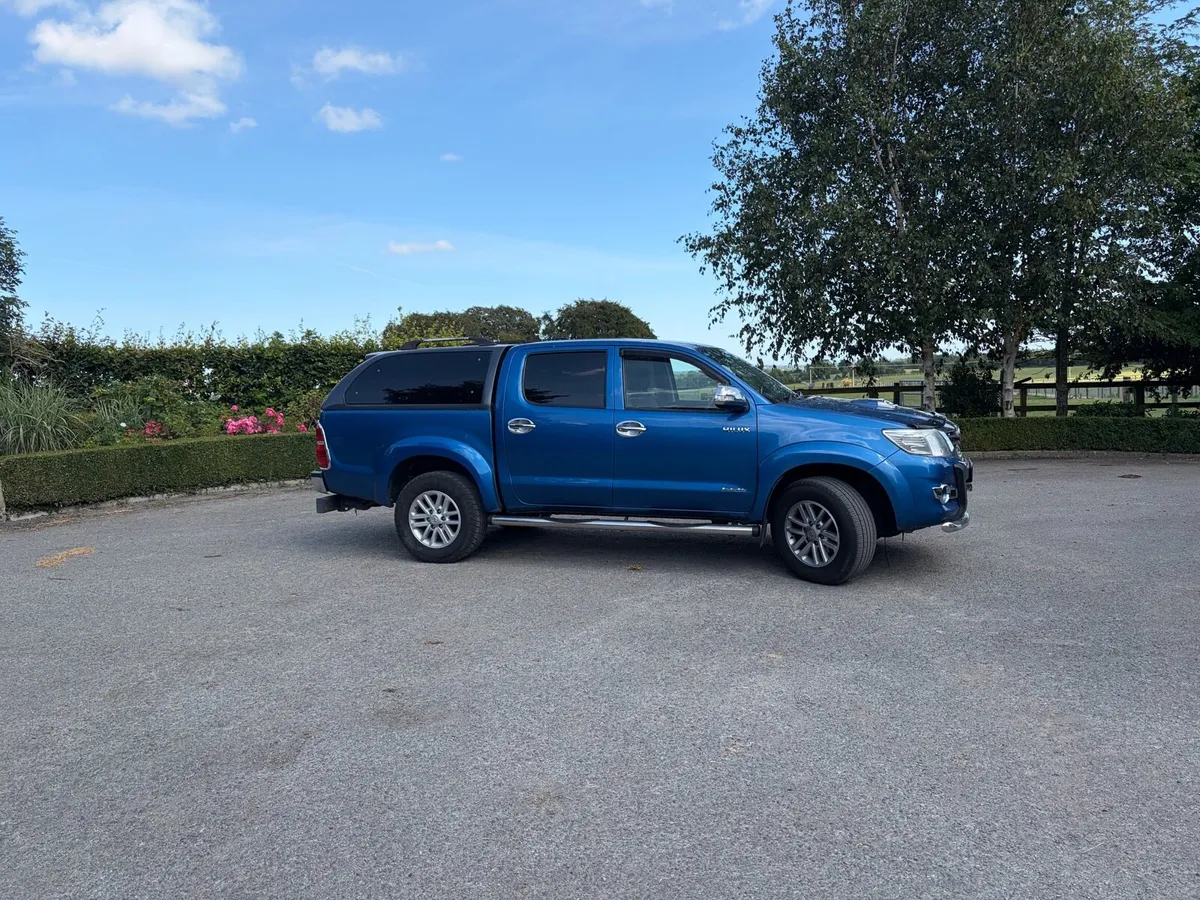 Toyota hilux - Image 3