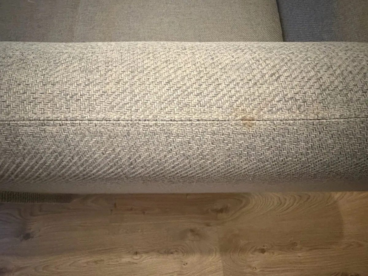 Grey Sofa with multicoloured buttons - Image 4