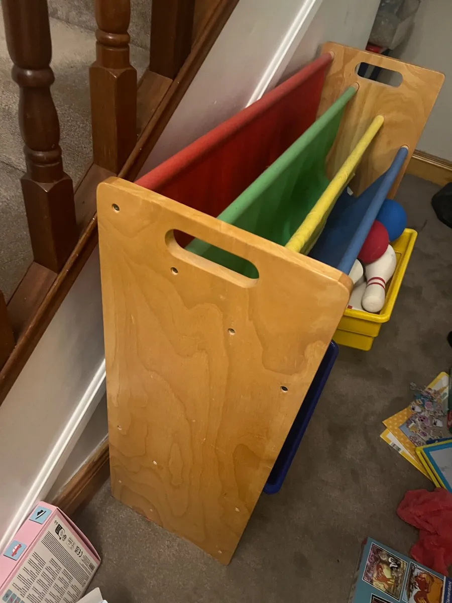 Book shelf for kids - Image 2