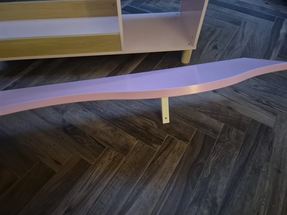 Dress up rail - Image 4