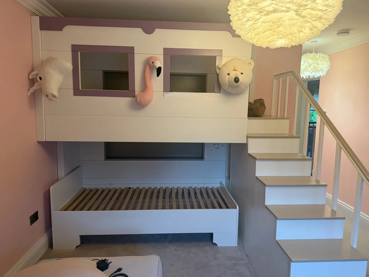 Children Bed (Sleeps 2) - Image 3