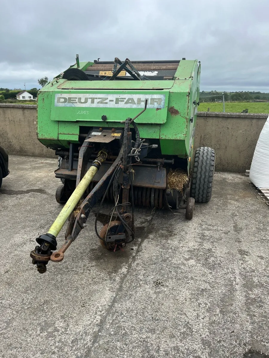 Deutz baler - Image 1