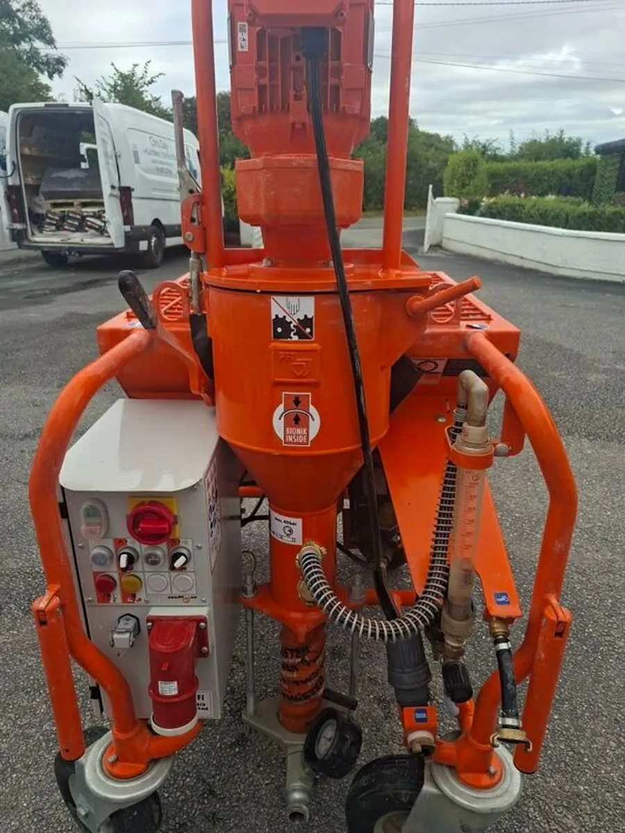 Plastering Machine - Image 1