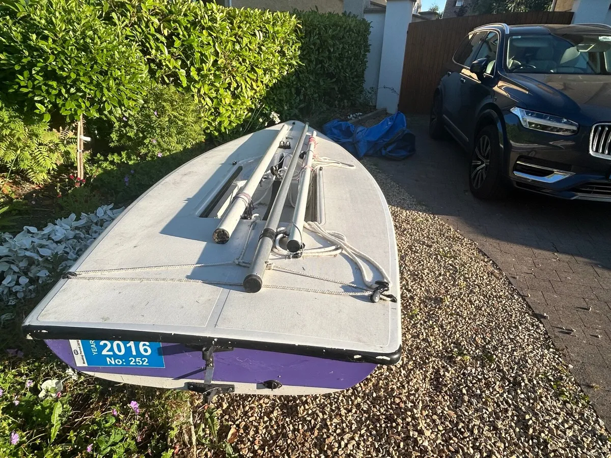 Laser Dinghy – Full & Radial Sails - Image 3
