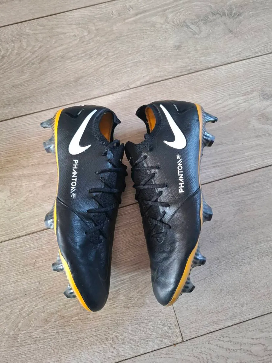 Nike Phantom GT Elite Football Boots - Image 1