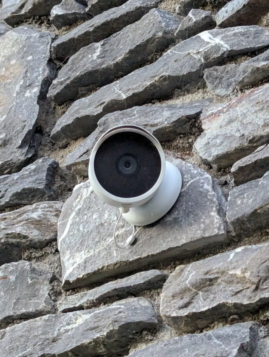 2x Google Nest Cam (Outdoor/Indoor, Battery) - Image 1