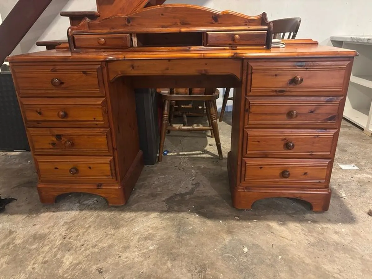 Solid Mahogany dressing table - Image 2