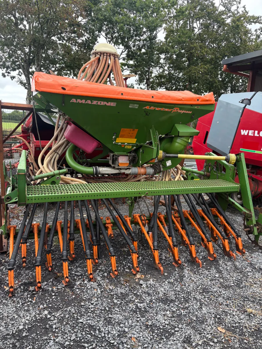 Amazone 1 pass seed drill - Image 2
