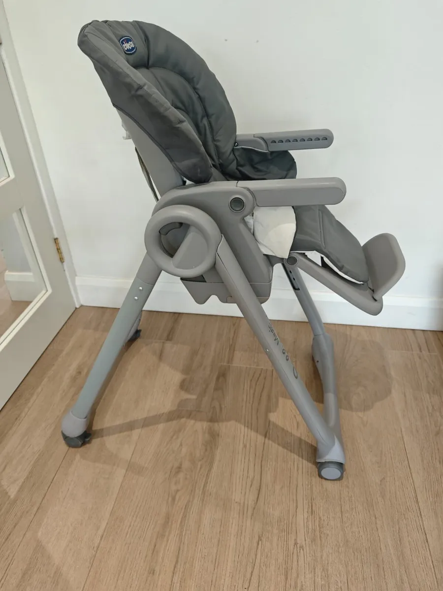 Chicco Polly Magic Relax High Chair – Grey
Chicco - Image 1