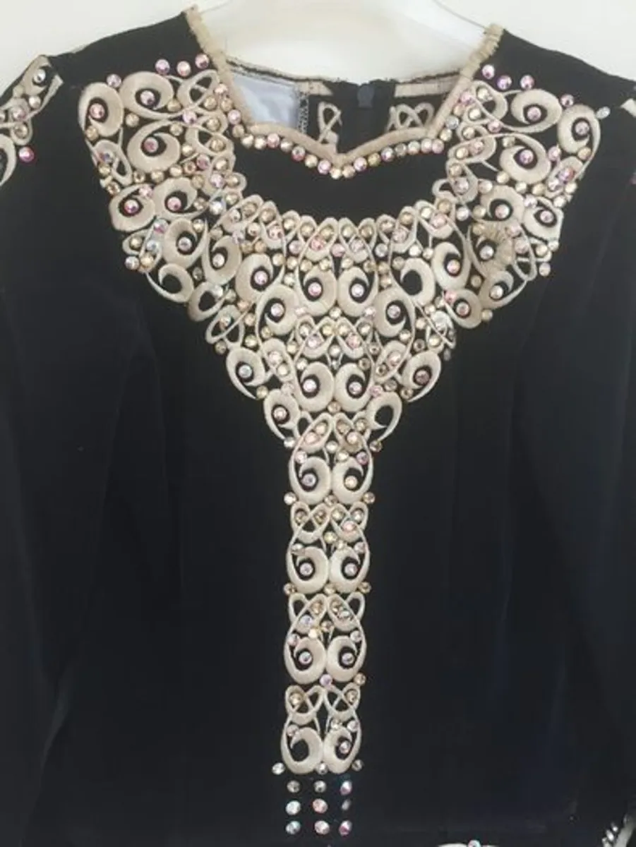 irls Irish Dancing Costume, Doire Dress Design - Image 2
