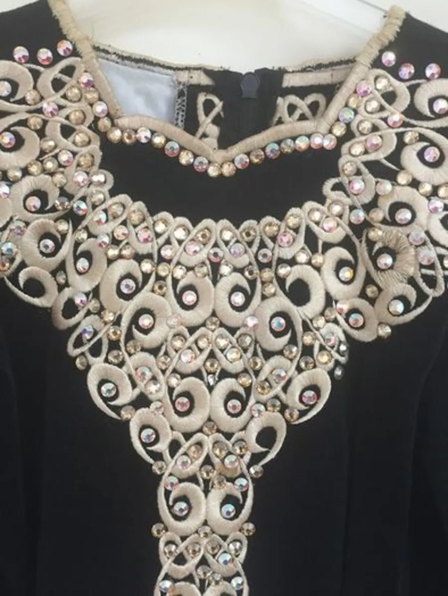 irls Irish Dancing Costume, Doire Dress Design - Image 3
