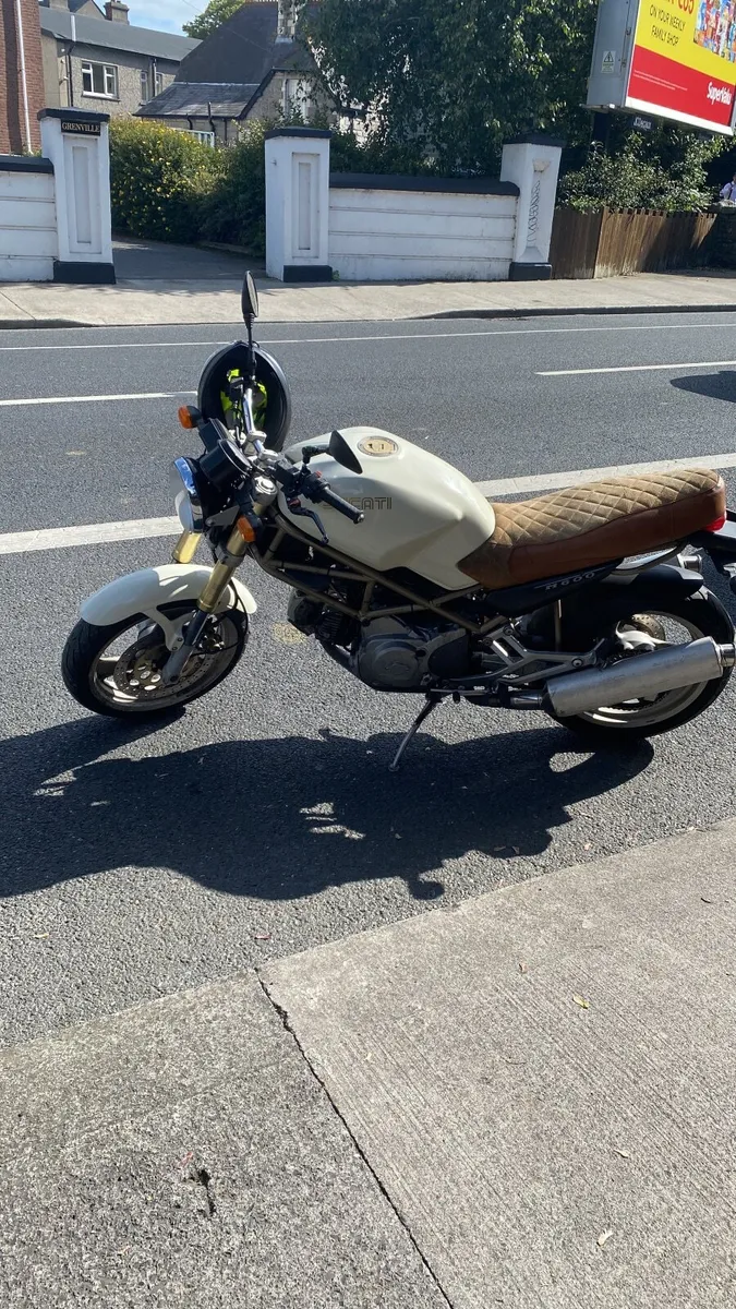DUCATI Monster 600 - 1997 - Image 2