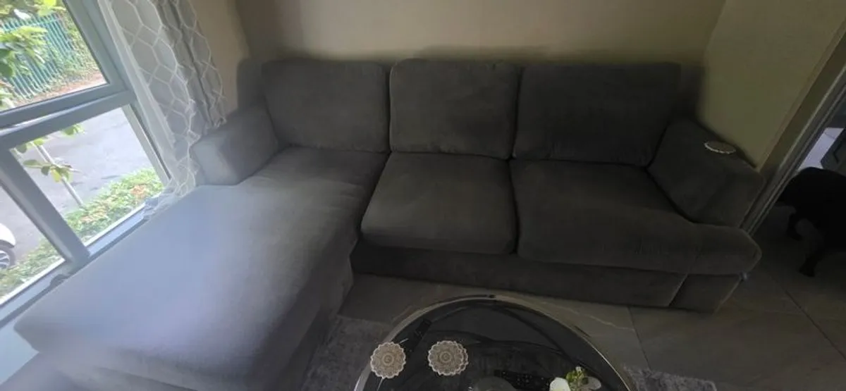 Sofa - Image 3