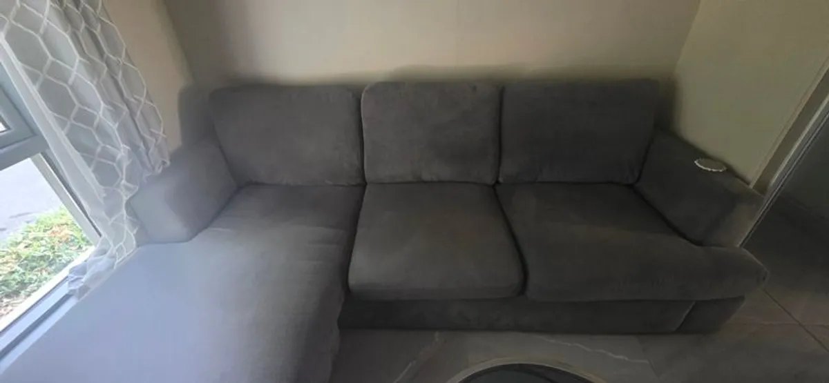 Sofa - Image 4
