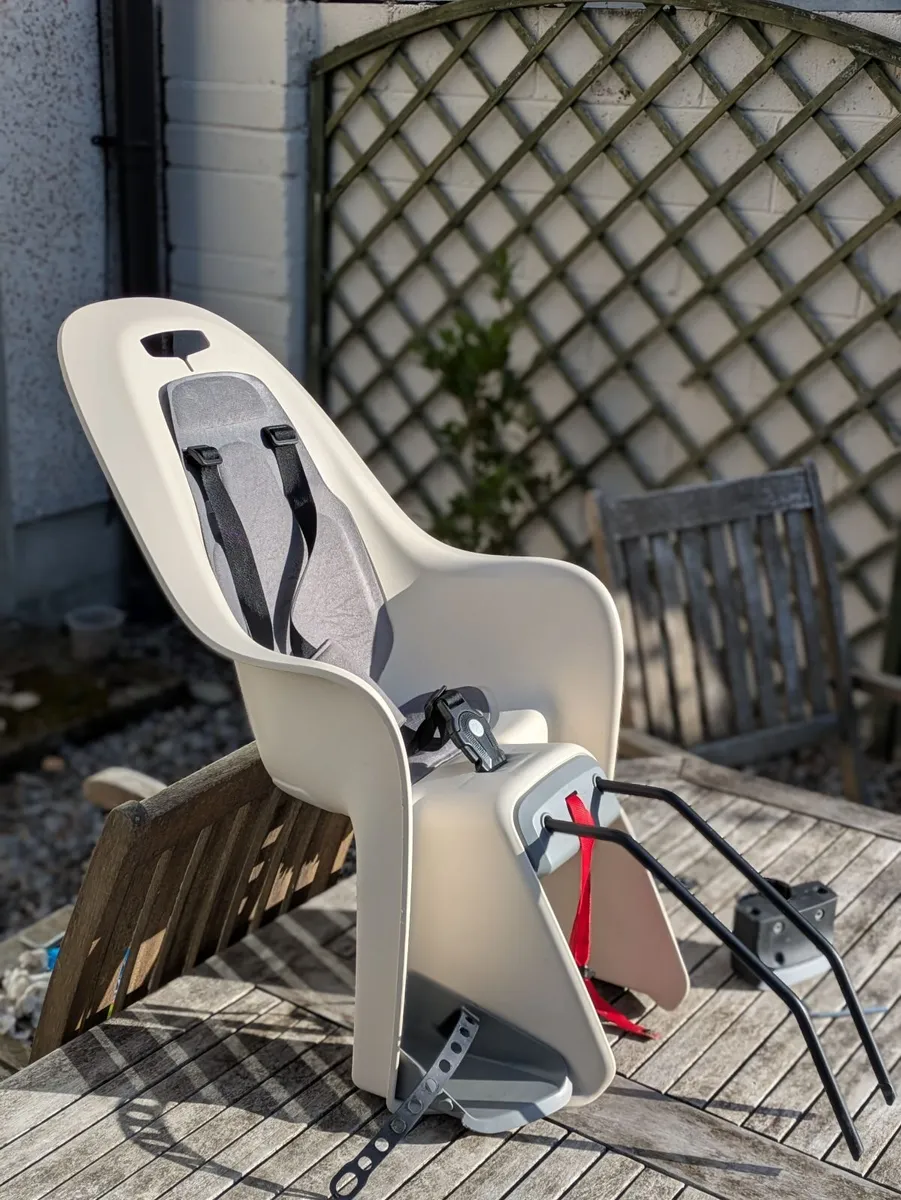 Bike seat for kid LIKE  NEW - Image 3