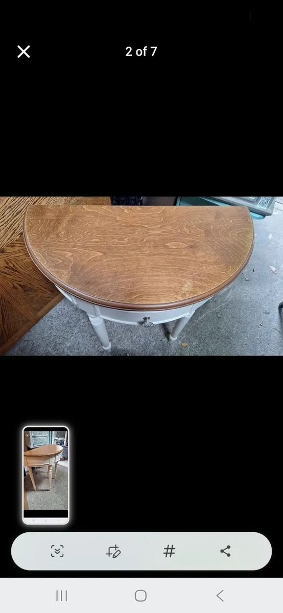 Half moon table - Image 1