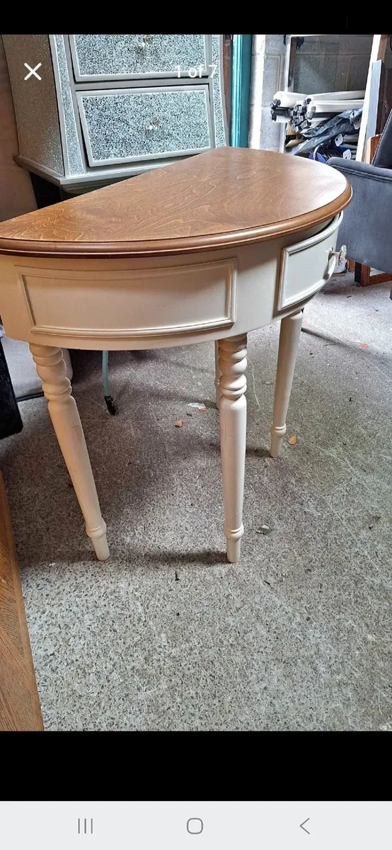 Half moon table - Image 2