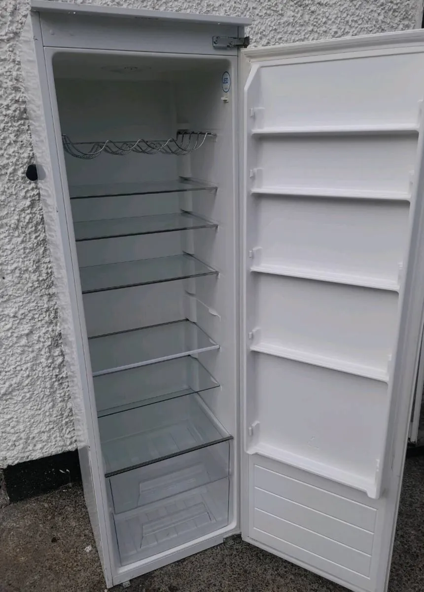 Integrated fridge for sale - Image 3