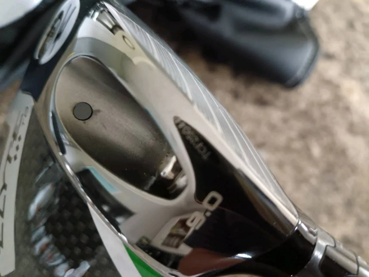 Callaway Elyte TD Driver.  Velocore shaft. As New. - Image 3