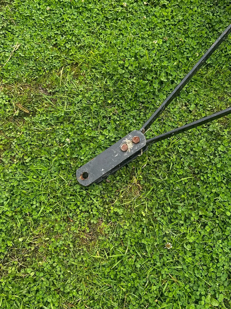 Ride on mower scarifier - Image 4