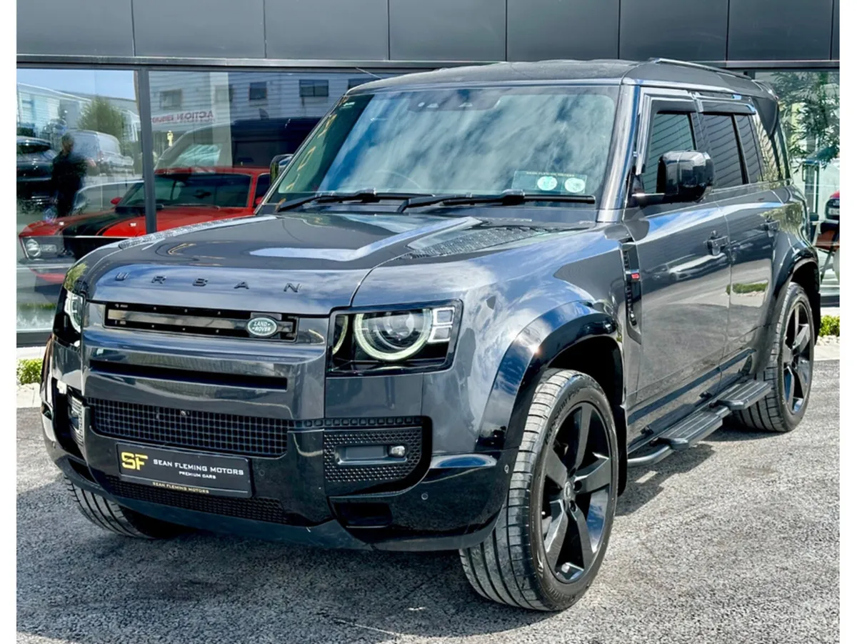 Land Rover Defender HARD TOP SE D MHEV A - Image 4