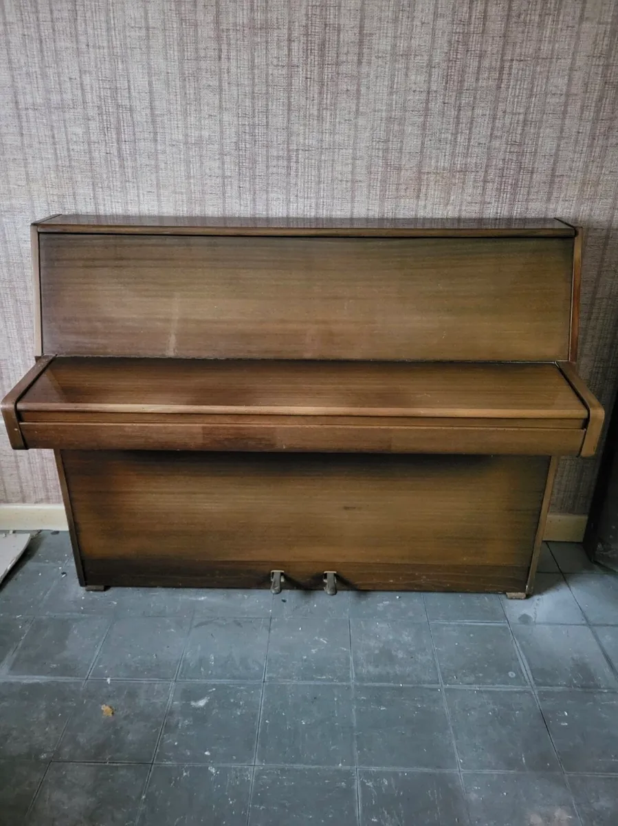 Piano - Image 3