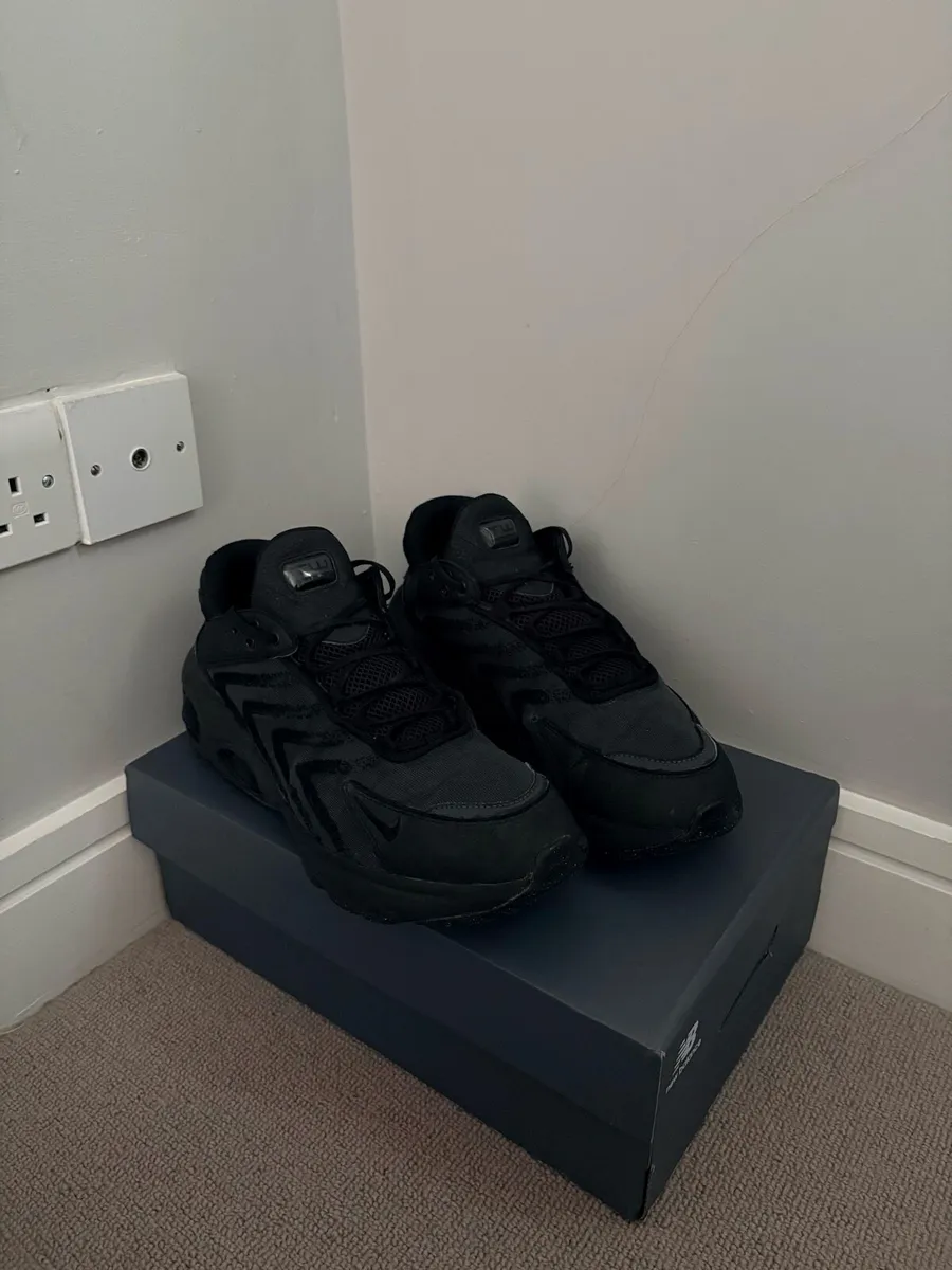 Nike tw shoes size 11.5Uk - Image 1