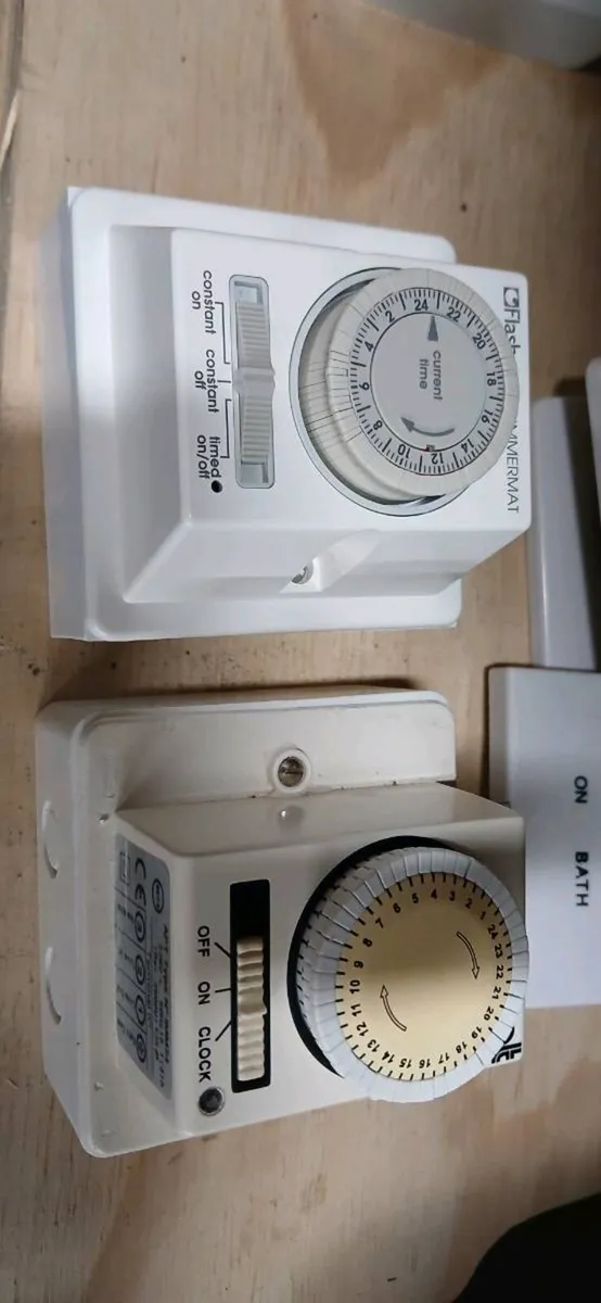 Heating controls. - Image 3