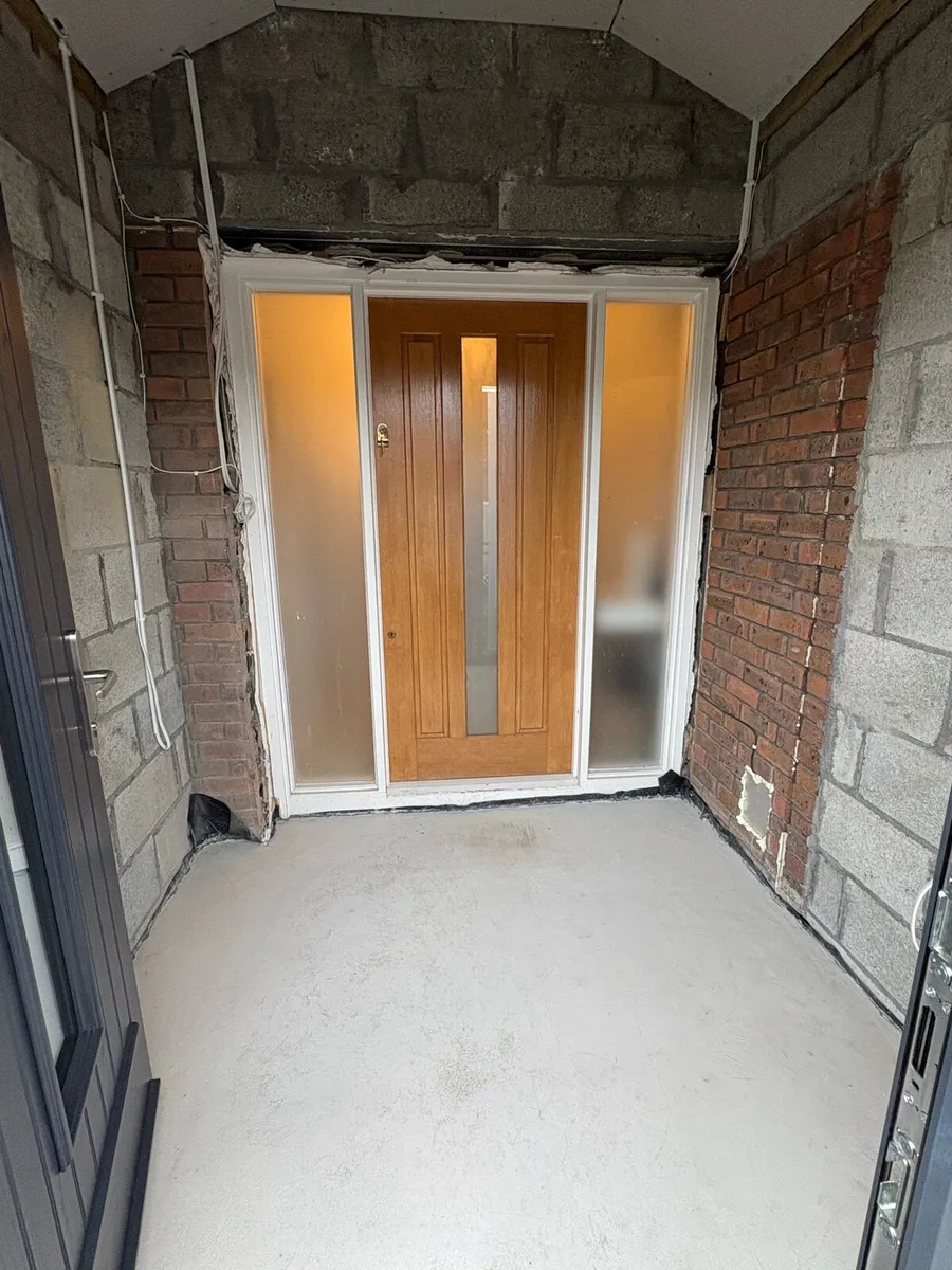 Front door - Image 3