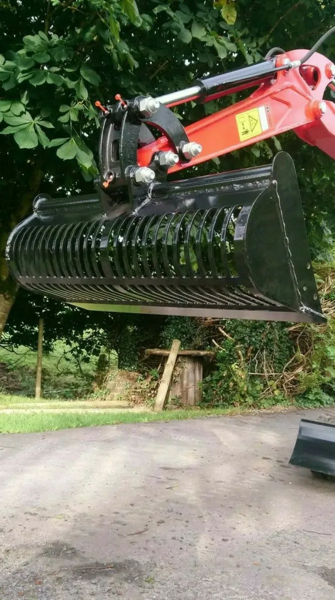MINI DIGGER RIDDLE BUCKET 25mm pins - Image 3