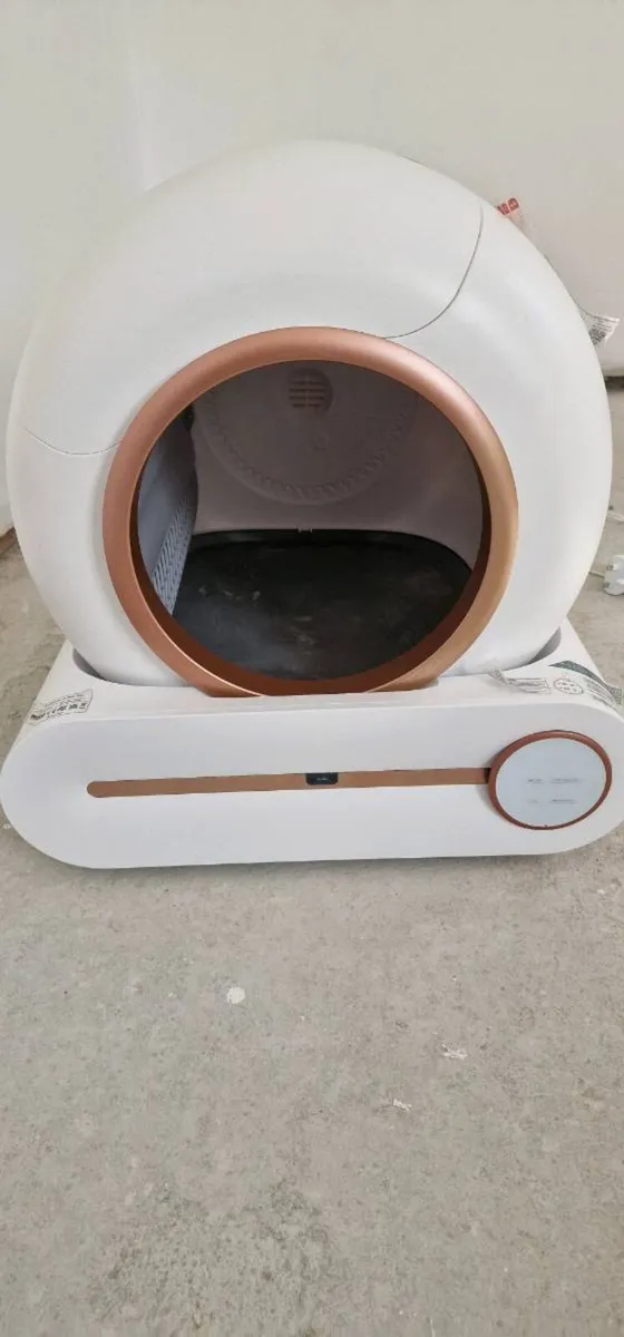 Smart Automatic Self-Cleaning Cat Litter Box - Image 1