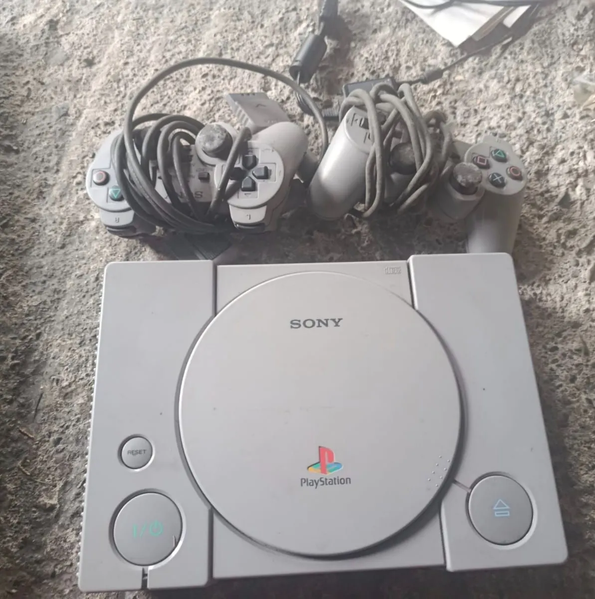SONY PLAYSTATION 1 (PS1) RETRO CONSOLE - Image 1