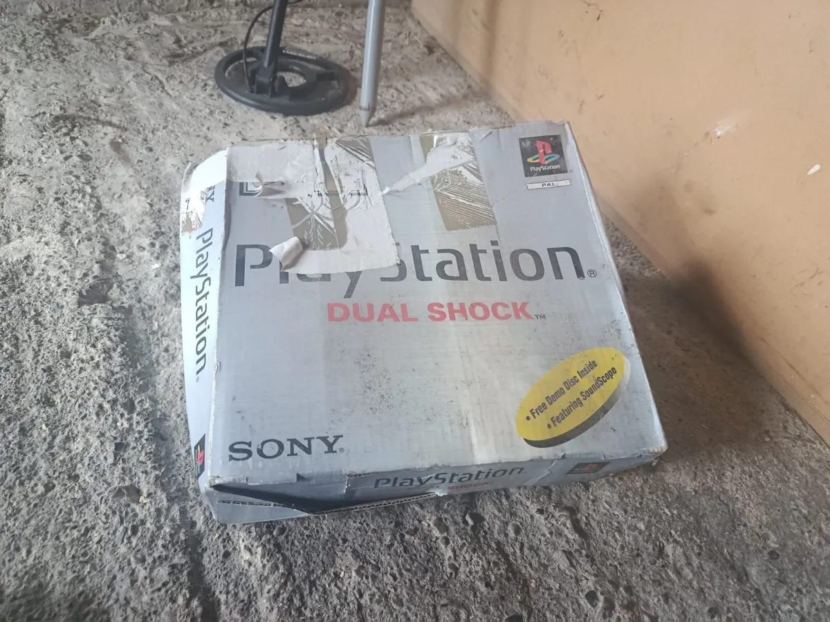 SONY PLAYSTATION 1 (PS1) RETRO CONSOLE - Image 2