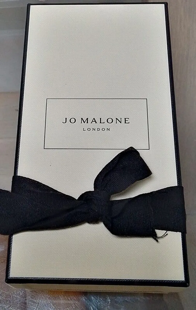 Jo Malone.  Nectarine, Blossom and Honey 100ml - Image 3
