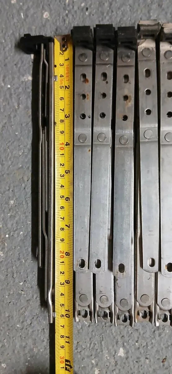 Handle locks and hinges - Image 2