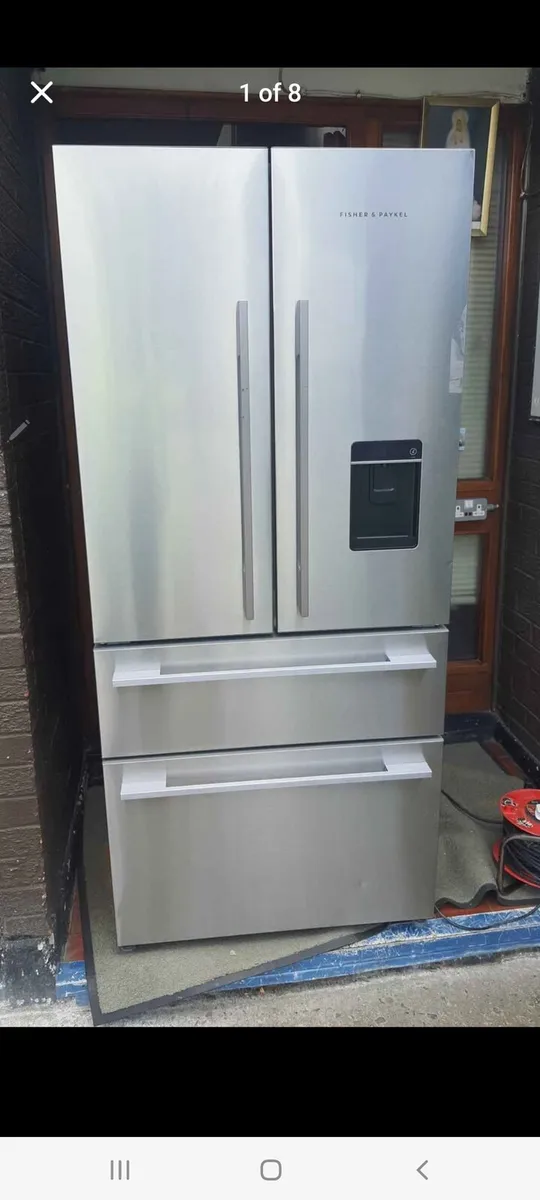 FISHER&PAYKEL American Style Fridge Freezer - Image 1